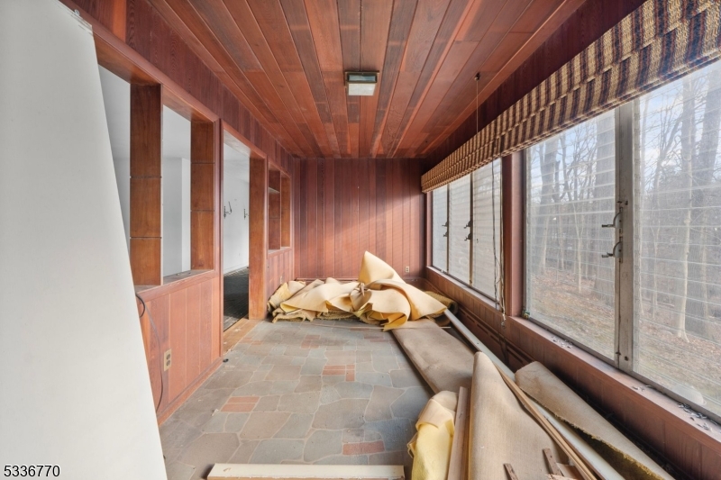 20 Hidden Glen Rd
