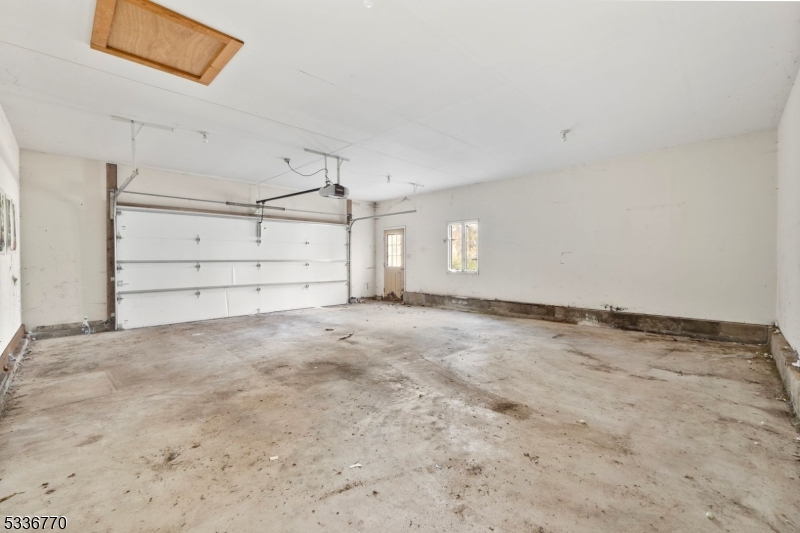 20 Hidden Glen Rd