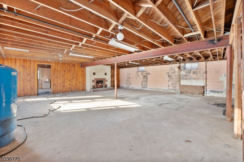 20 Hidden Glen Rd