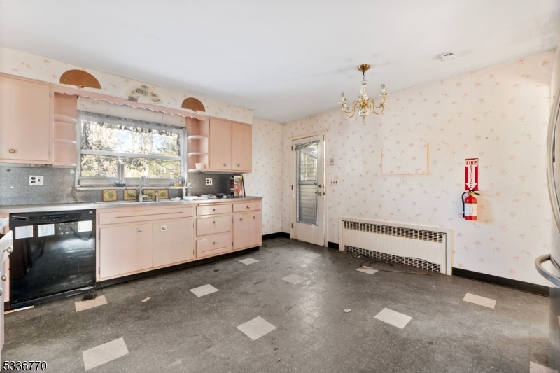 20 Hidden Glen Rd