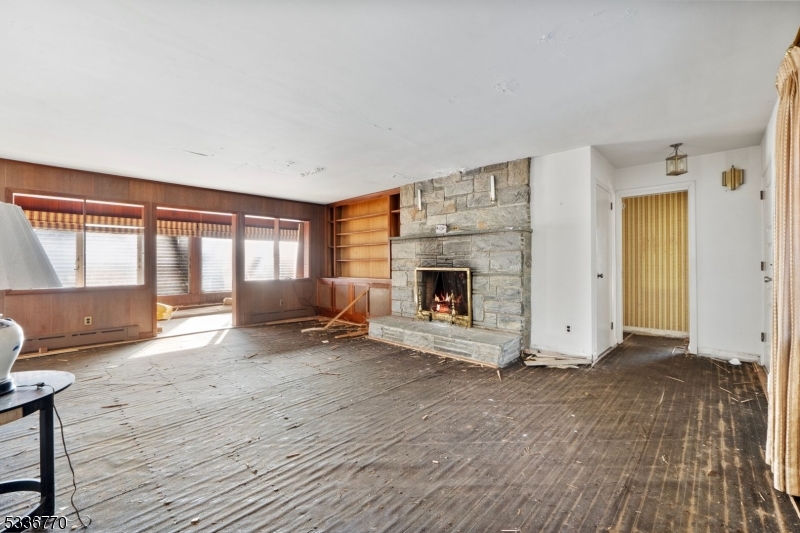 20 Hidden Glen Rd