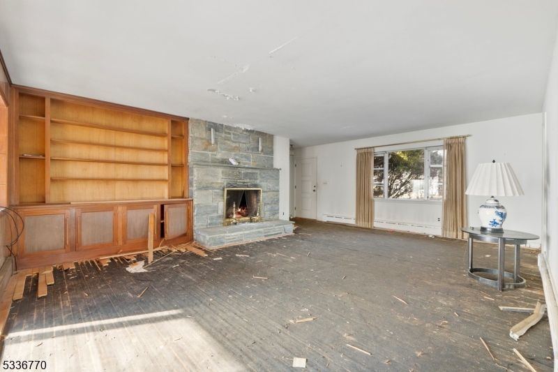 20 Hidden Glen Rd