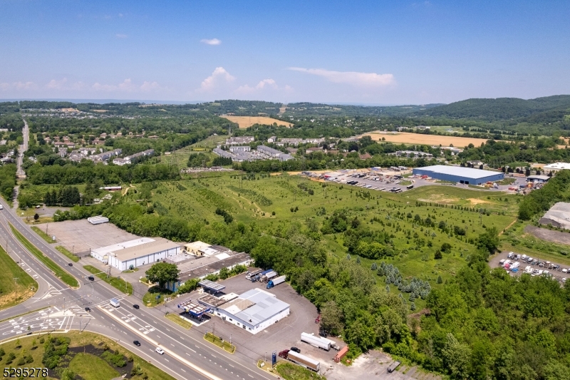 999 Us Highway Route22