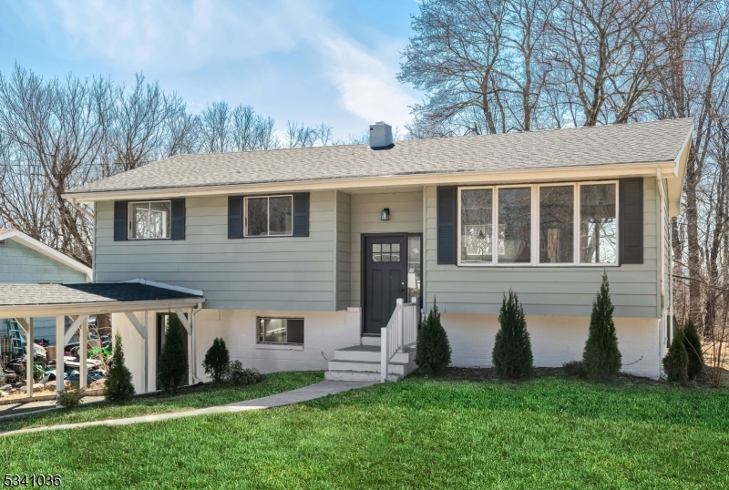 21 Gulick St