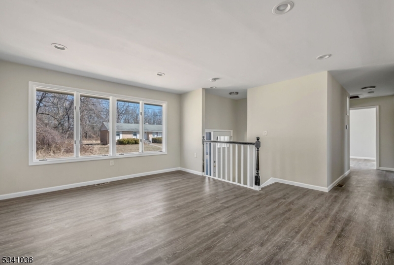 21 Gulick St