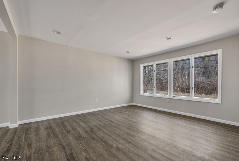 21 Gulick St