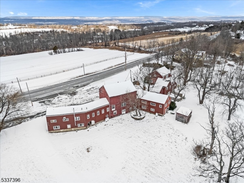 735 State Route 94