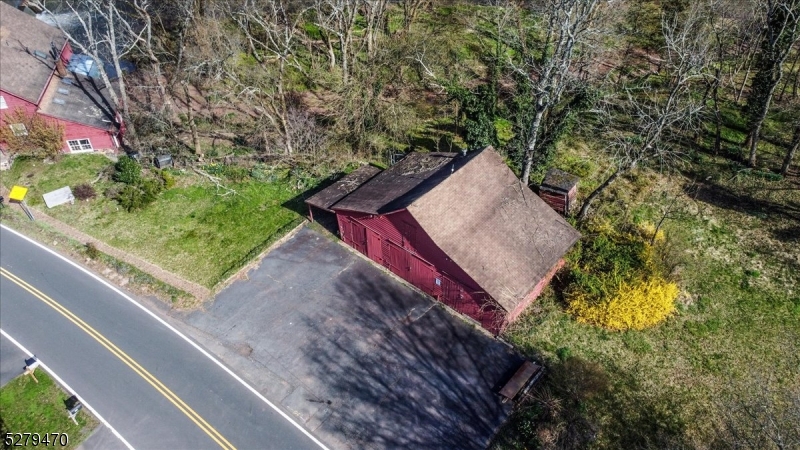 43 Dead Tree Run Rd
