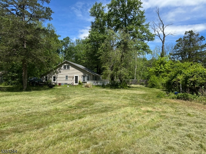 213 Liberty Corner Rd