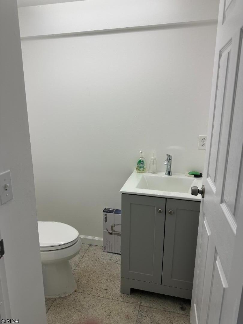 213 Liberty Corner Rd
