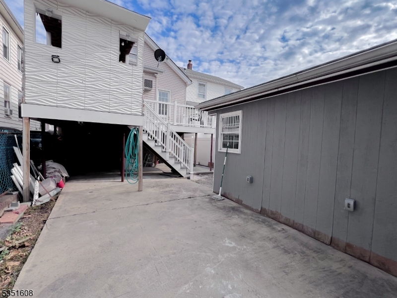 79 Shaler Ave