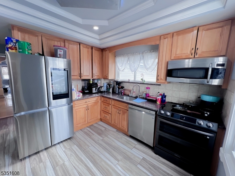 79 Shaler Ave