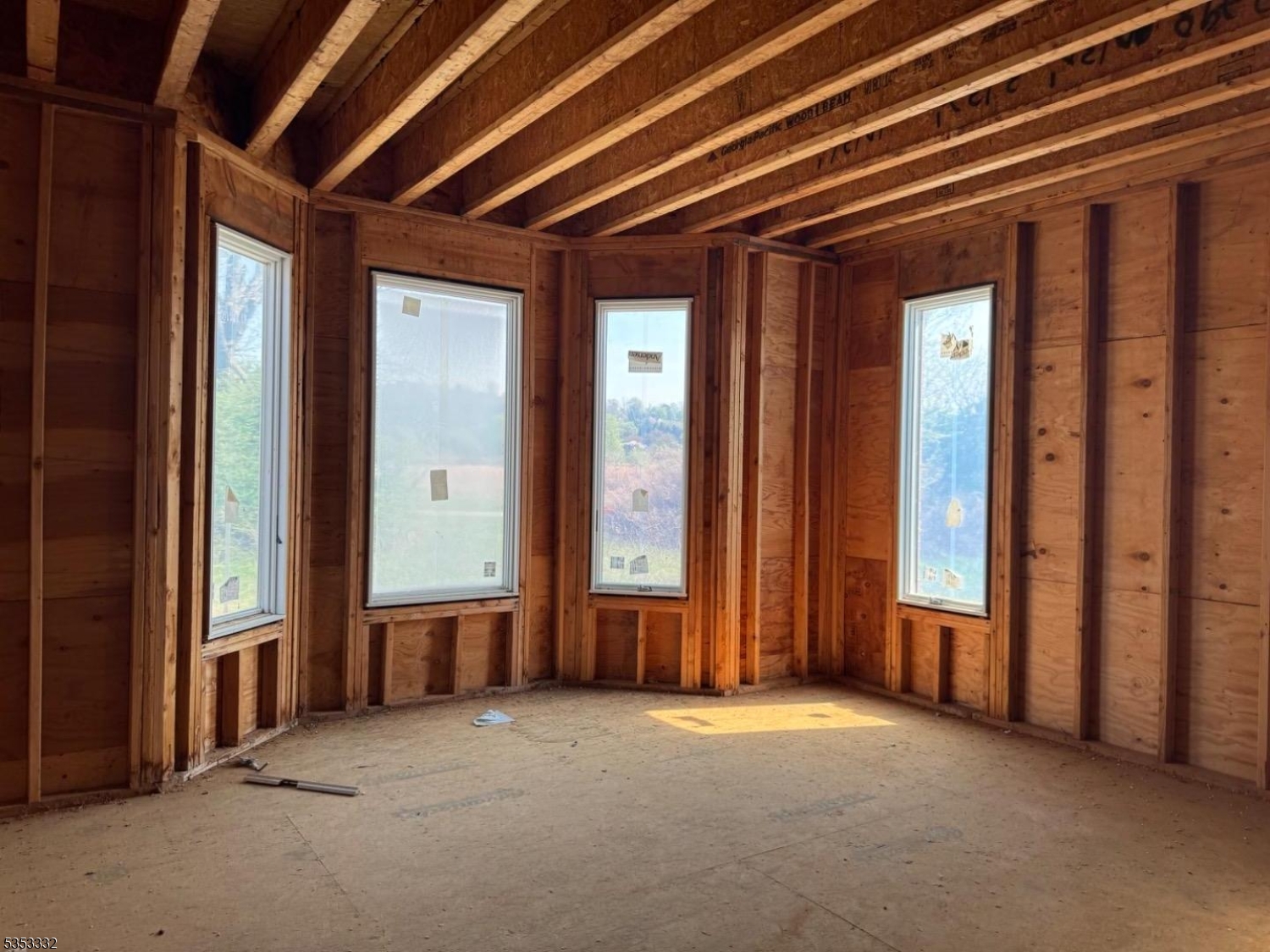 5 Green Valley Way