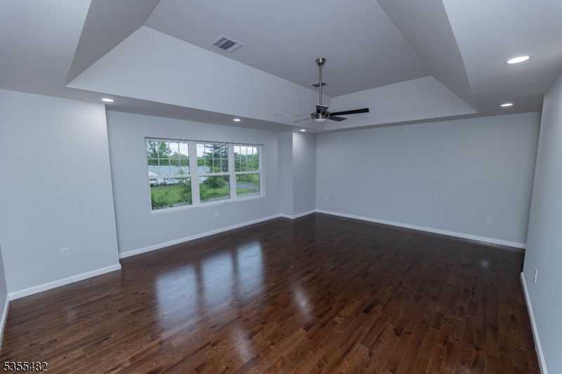 17 Old Somerville Rd
