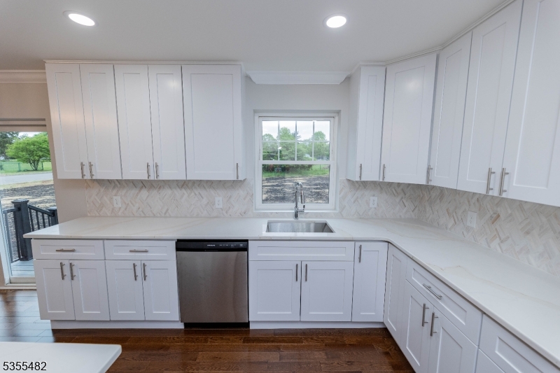 17 Old Somerville Rd