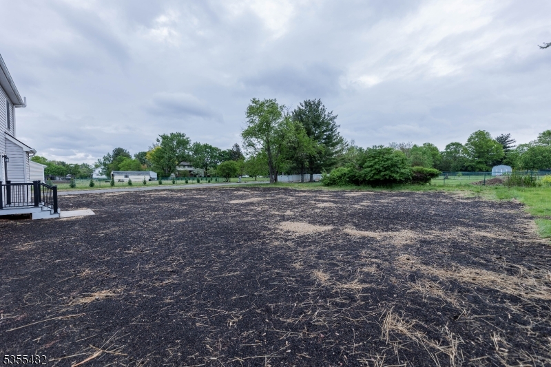 17 Old Somerville Rd