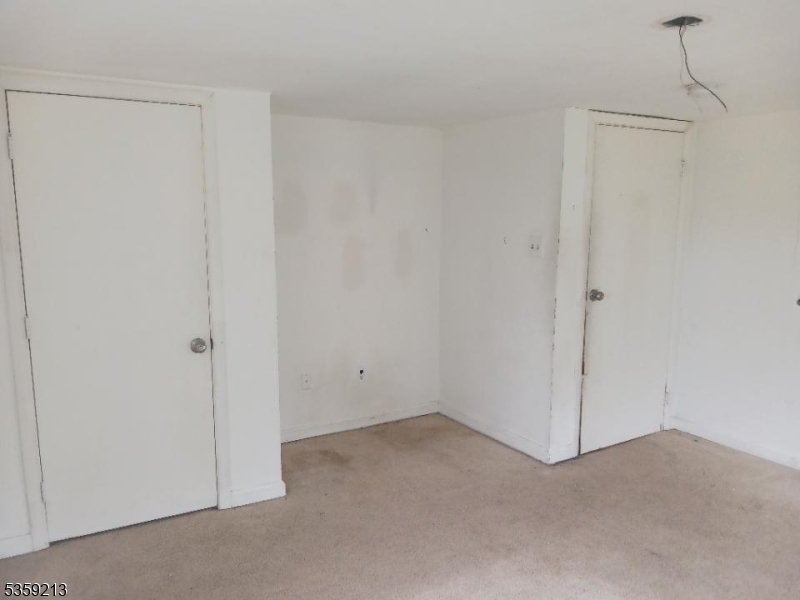 792 Paulsboro Rd