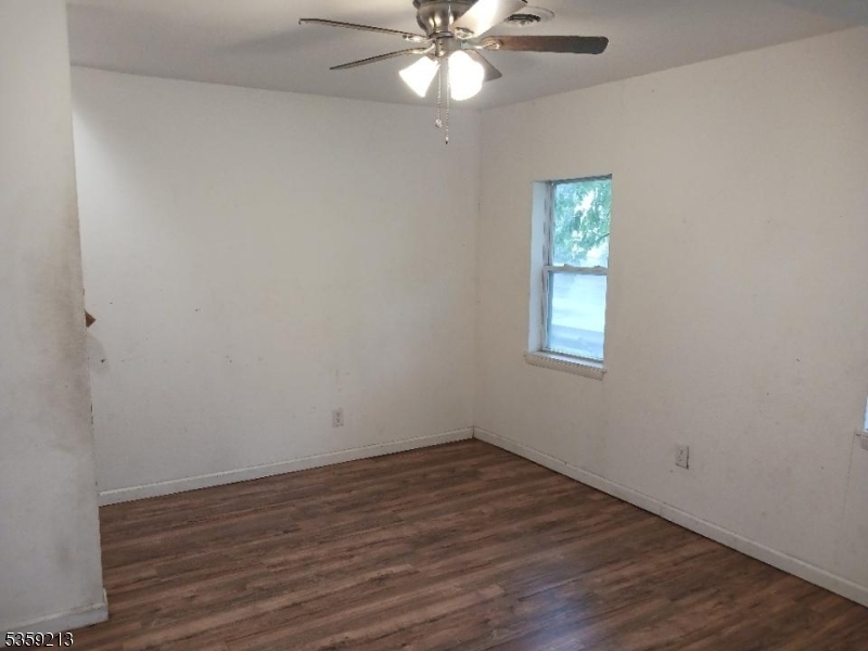 792 Paulsboro Rd