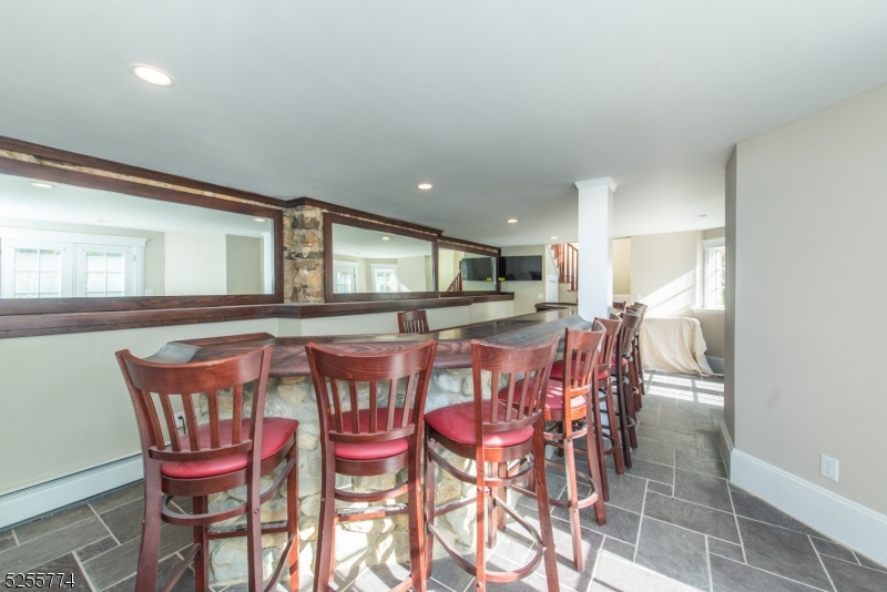1 Brook Valley Ter