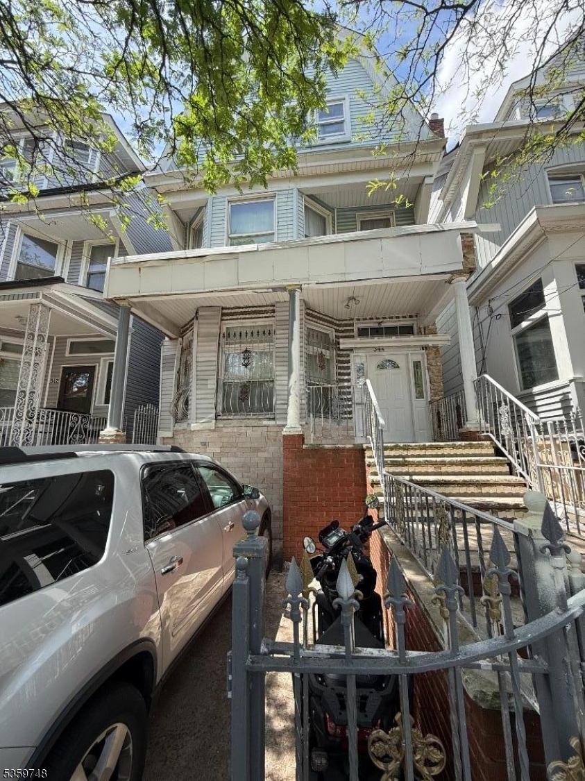 344 Clifton Ave