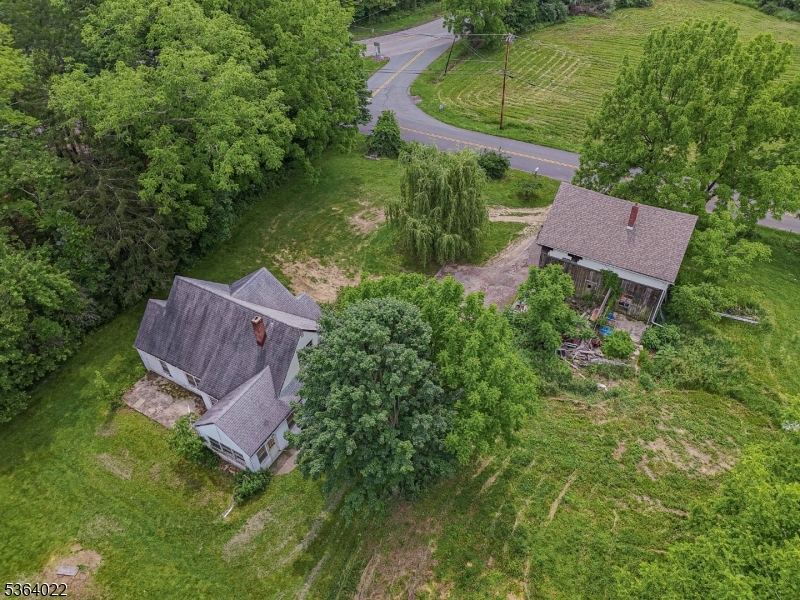 79 Mountain Lake Rd