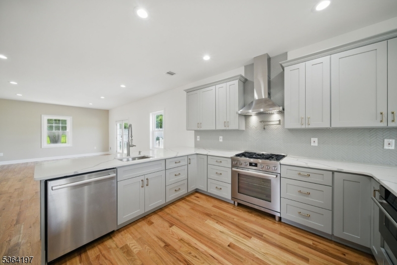 181 Randolph Ave
