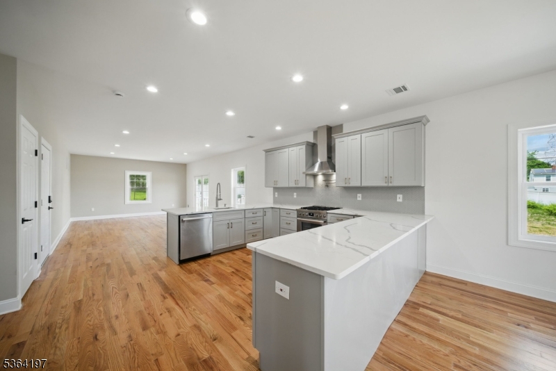 181 Randolph Ave