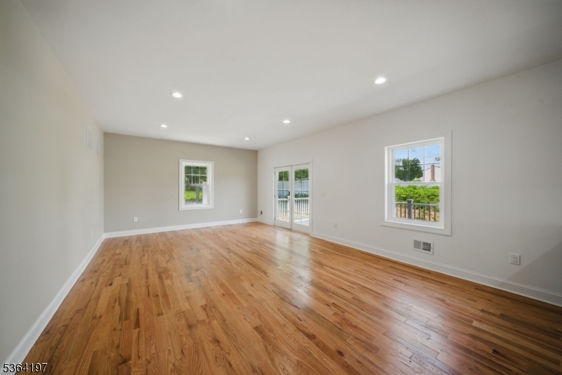 181 Randolph Ave