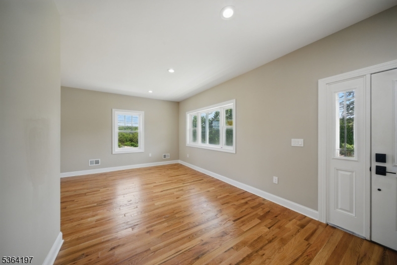 181 Randolph Ave