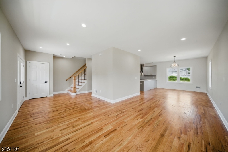 181 Randolph Ave