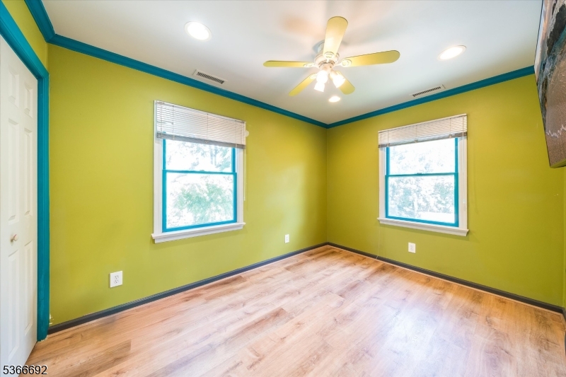 518 Eagle Rock Avenue