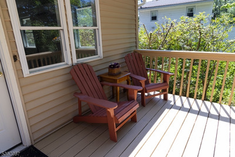 4 Bear Pond Trl