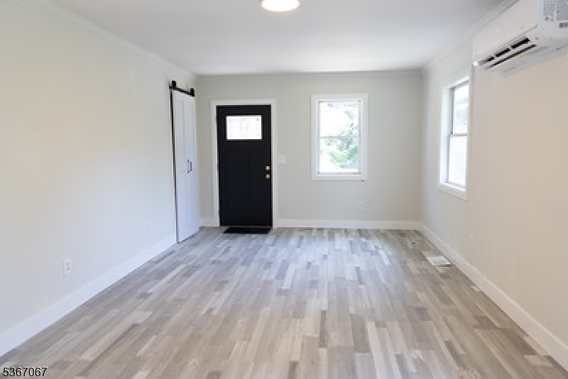 4 Bear Pond Trl