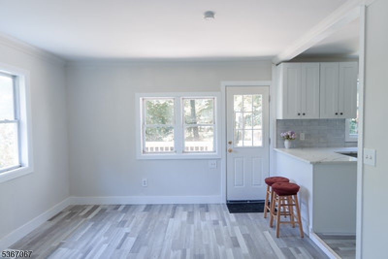 4 Bear Pond Trl