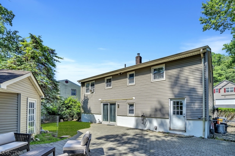 51 Mountain Ave