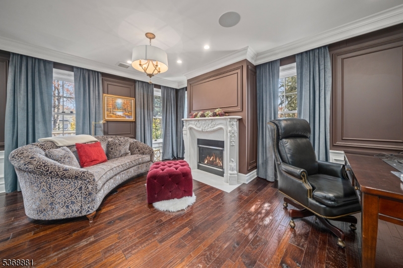 67 Tulip St