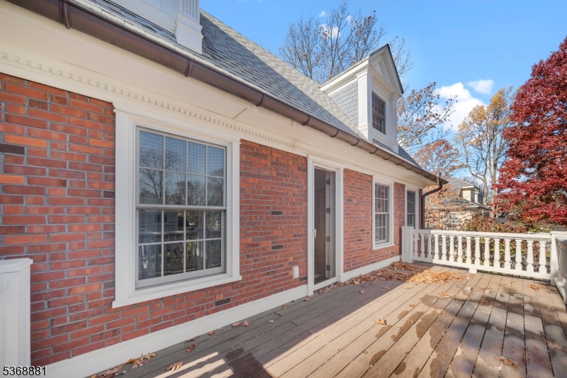 67 Tulip St
