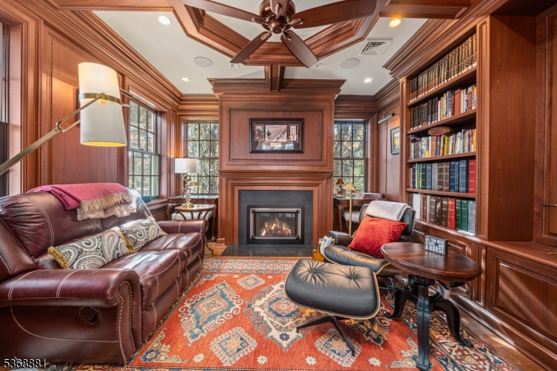 67 Tulip St