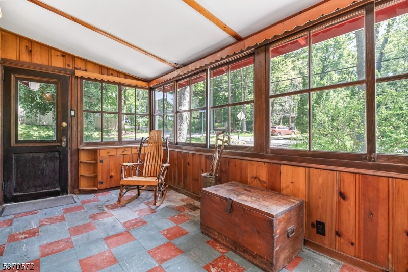 209 Alturas Rd