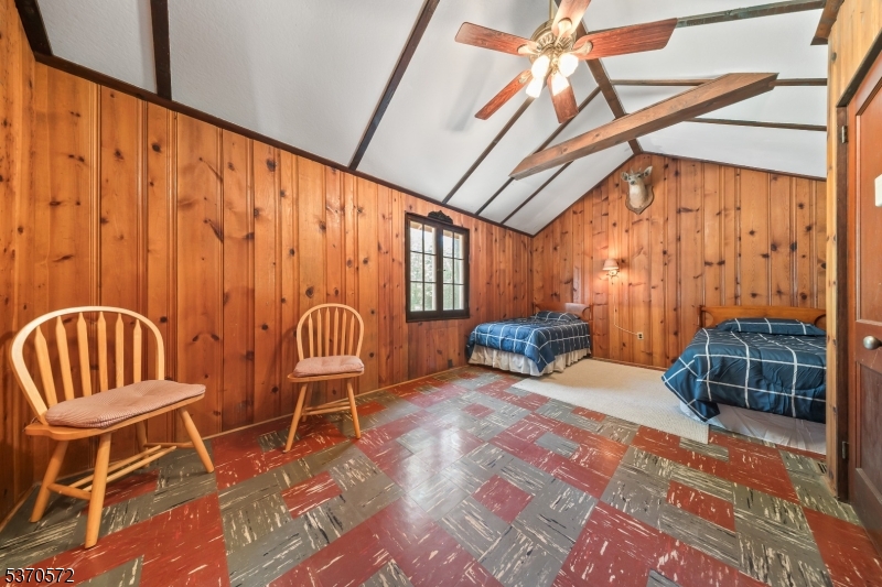 209 Alturas Rd