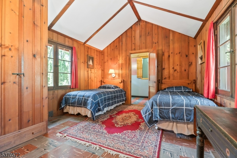 209 Alturas Rd