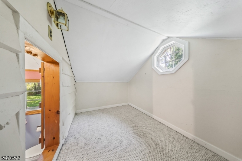 209 Alturas Rd