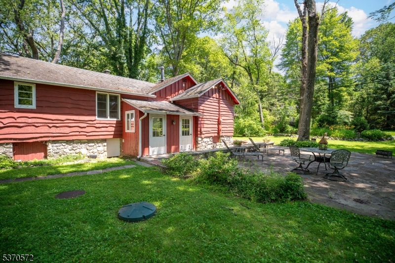 209 Alturas Rd