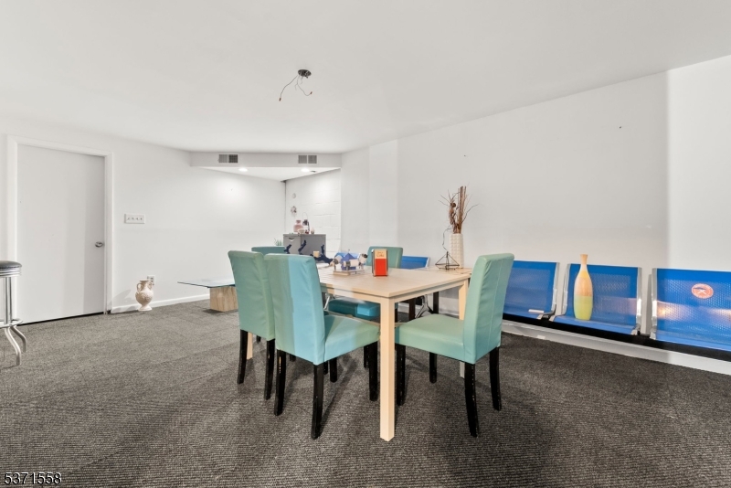 57 Mitchell Rd