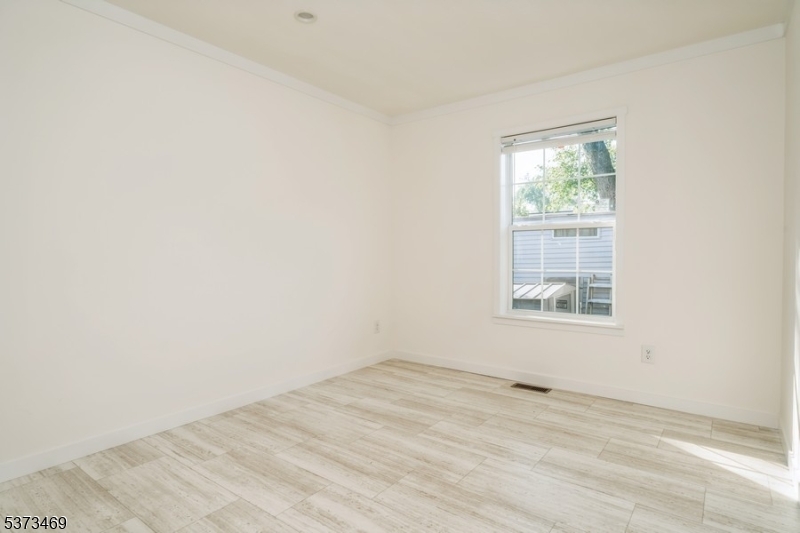 195 W Main St Unit 22 #22