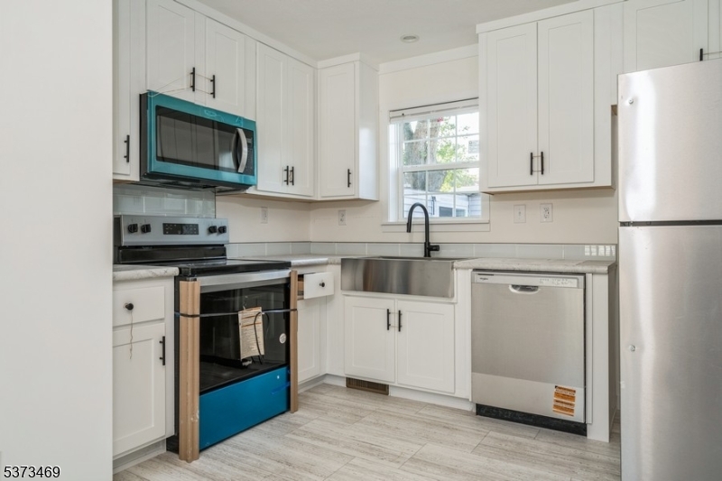 195 W Main St Unit 22 #22