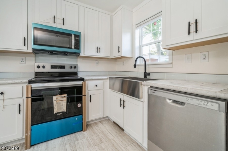 195 W Main St Unit 22 #22