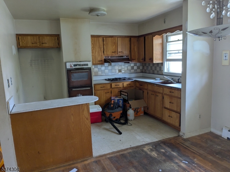 1393 Cornell Pl