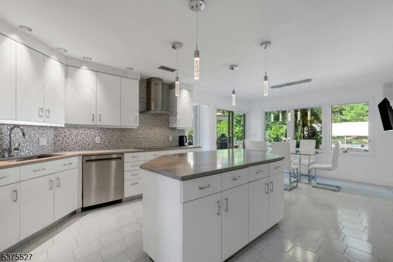 40 Jockey Hollow Rd