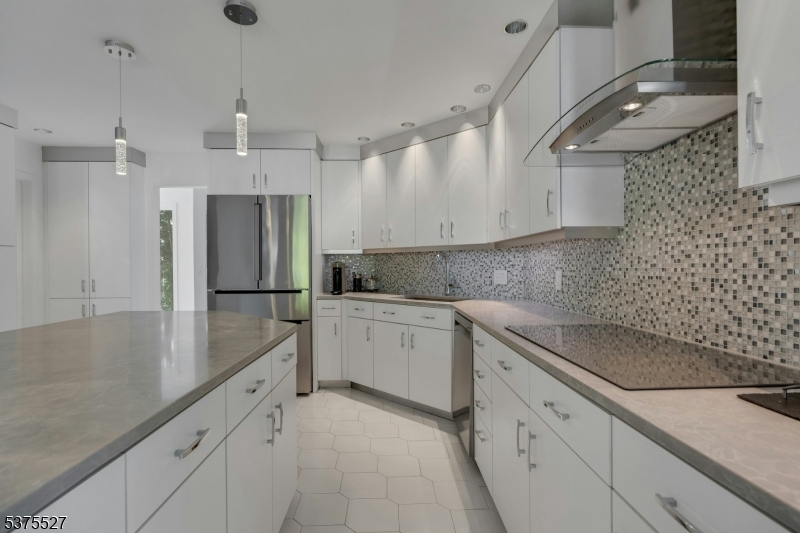 40 Jockey Hollow Rd